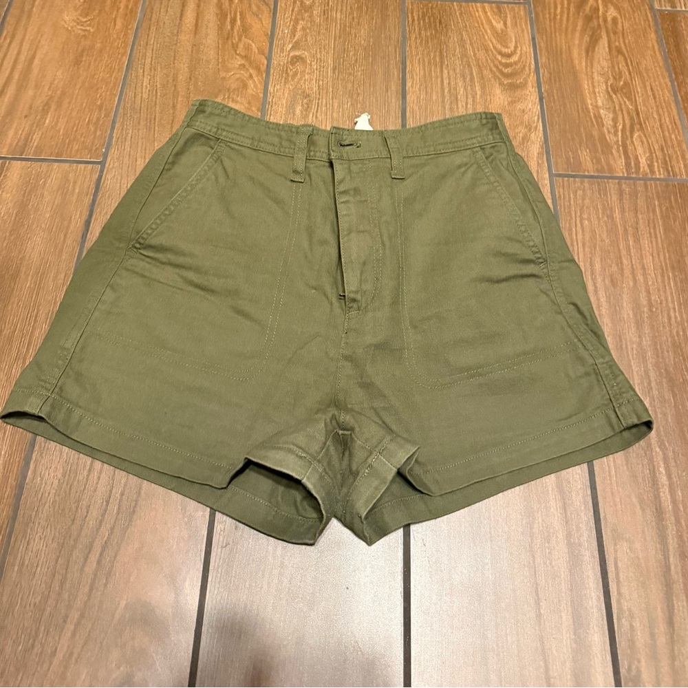 Madewell Olive Green Camp Short